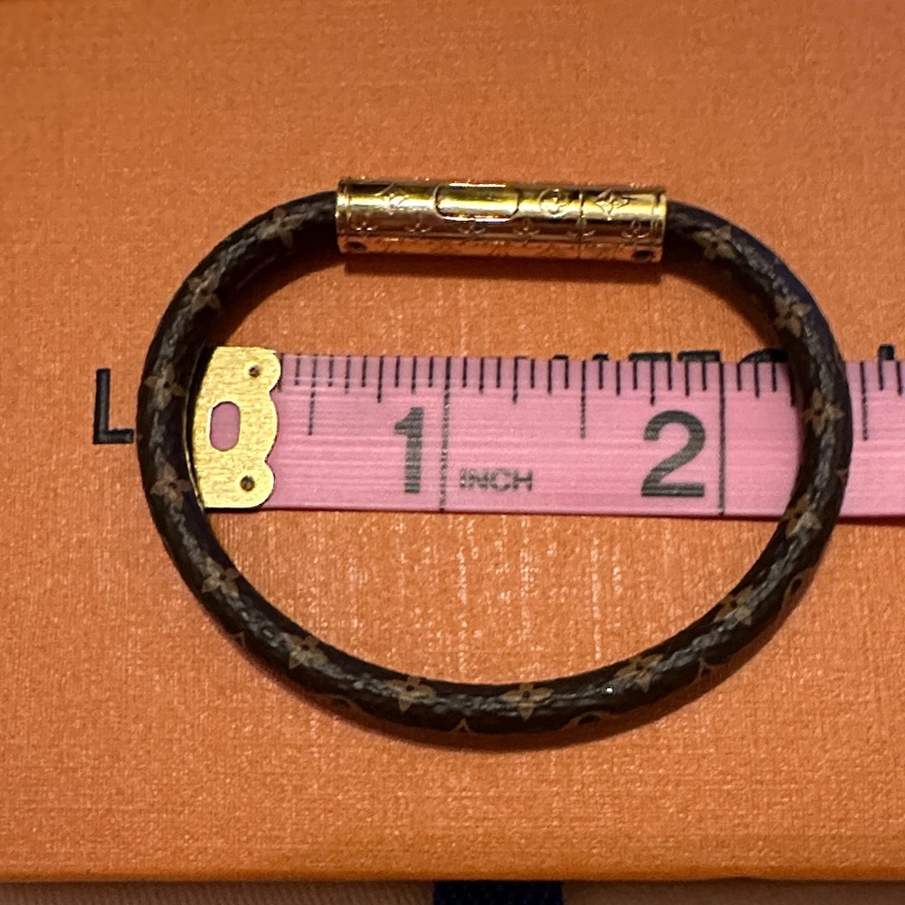Louis Vuitton Brown and Gold Monogram Bracelet NWOT - Picture 3 of 4